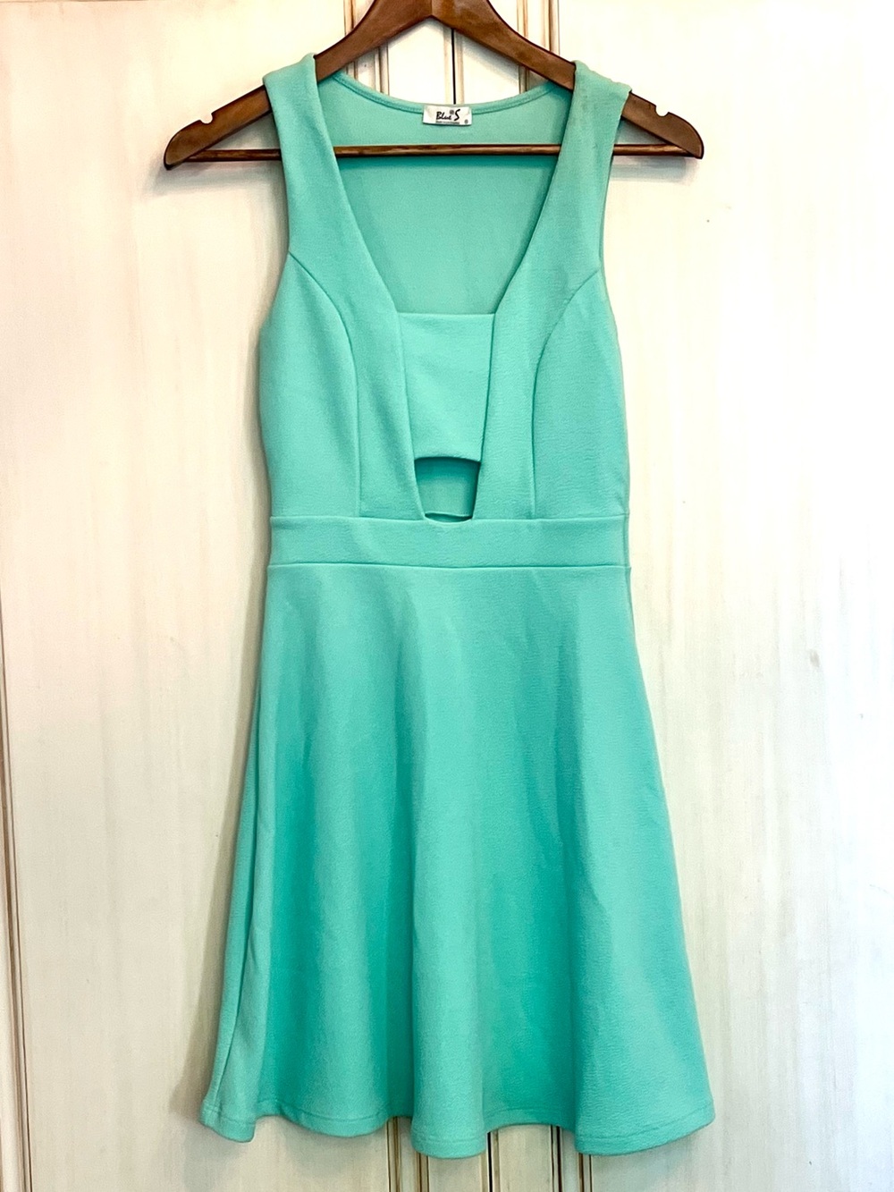 Blue S Mint Green Cutout Fit & Flare Skater Dress Size Medium Textured Stretch